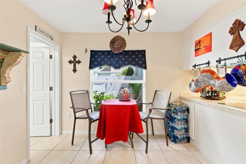 Adosado en venta en DeLand, Florida, 4 dormitorios, 241.17 m2 № 2361336 - foto 15