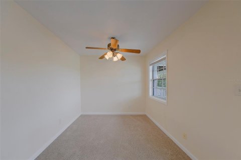 Condominio en alquiler en Saint Petersburg, Florida, 1 dormitorio, 76.46 m2 № 2107542 - foto 13