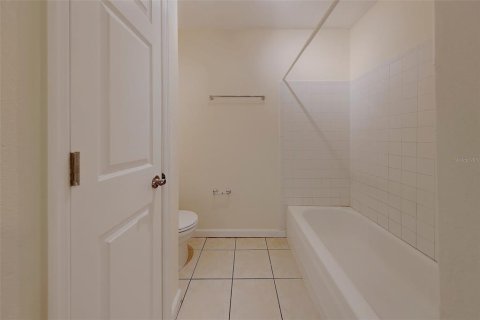 Condominio en alquiler en Saint Petersburg, Florida, 1 dormitorio, 76.46 m2 № 2107542 - foto 22