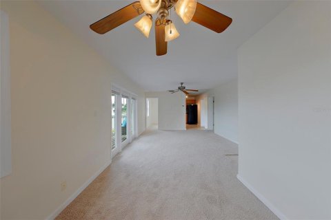 Condominio en alquiler en Saint Petersburg, Florida, 1 dormitorio, 76.46 m2 № 2107542 - foto 14