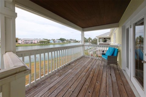 Condominio en alquiler en Saint Petersburg, Florida, 1 dormitorio, 76.46 m2 № 2107542 - foto 27
