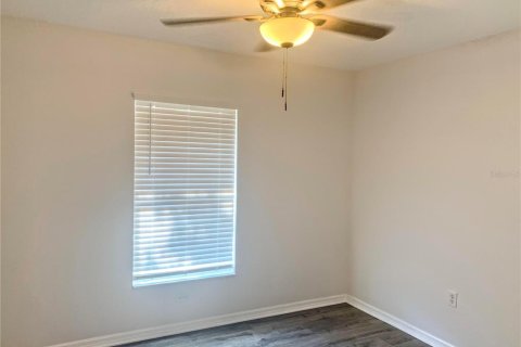 Apartamento en alquiler en Sarasota, Florida, 2 dormitorios, 81.29 m2 № 2205391 - foto 7