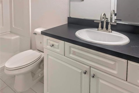 Apartamento en alquiler en Sarasota, Florida, 2 dormitorios, 81.29 m2 № 2205391 - foto 6