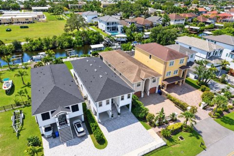 Casa en venta en Apollo Beach, Florida, 4 dormitorios, 222.97 m2 № 2386071 - foto 5