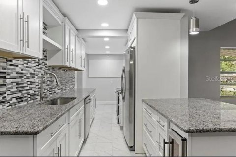 Casa en venta en Orlando, Florida, 3 dormitorios, 124.86 m2 № 1912796 - foto 8