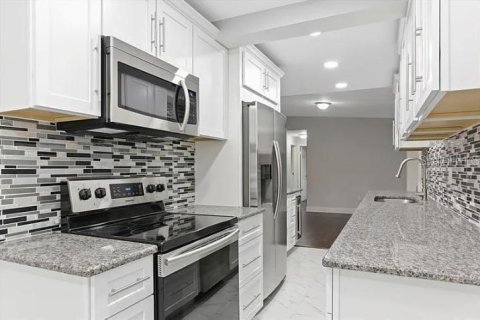 Casa en venta en Orlando, Florida, 3 dormitorios, 124.86 m2 № 1912796 - foto 10