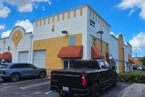 Immobilier commercial à vendre à Miami, Floride № 2170976 - photo 18