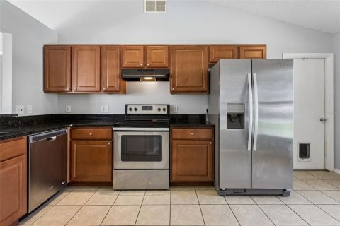 Villa ou maison à vendre à Eustis, Floride: 2 chambres, 94.76 m2 № 2353388 - photo 8