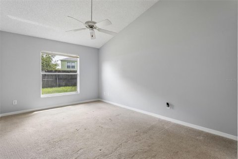 Villa ou maison à vendre à Eustis, Floride: 2 chambres, 94.76 m2 № 2353388 - photo 14