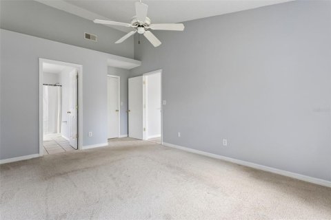 Villa ou maison à vendre à Eustis, Floride: 2 chambres, 94.76 m2 № 2353388 - photo 13
