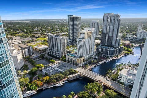 Copropriété à vendre à Fort Lauderdale, Floride: 3 chambres, 173.45 m2 № 2242113 - photo 2