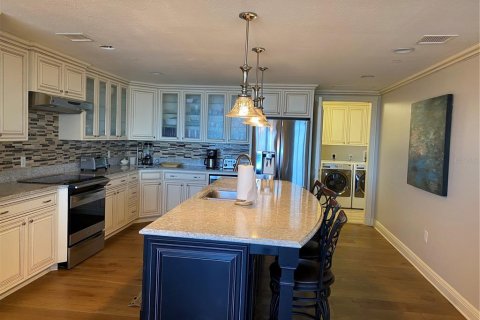 Condo in Clearwater, Florida, 3 bedrooms  № 236038 - photo 9
