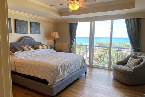 Condo in Clearwater, Florida, 3 bedrooms  № 236038 - photo 17