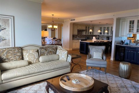 Condo in Clearwater, Florida, 3 bedrooms  № 236038 - photo 6
