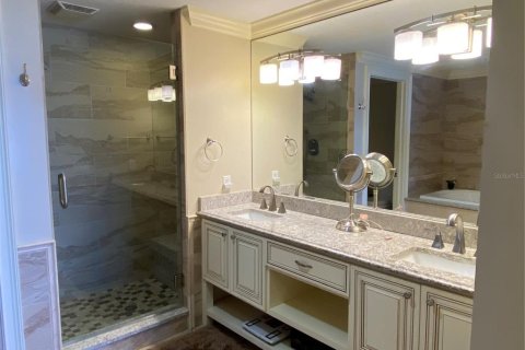 Condo in Clearwater, Florida, 3 bedrooms  № 236038 - photo 15