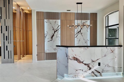 Casa en venta en Davie, Florida, 6 dormitorios № 1992789 - foto 11