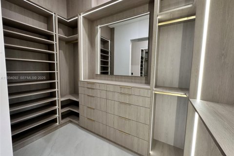 Casa en venta en Davie, Florida, 6 dormitorios № 1992789 - foto 29