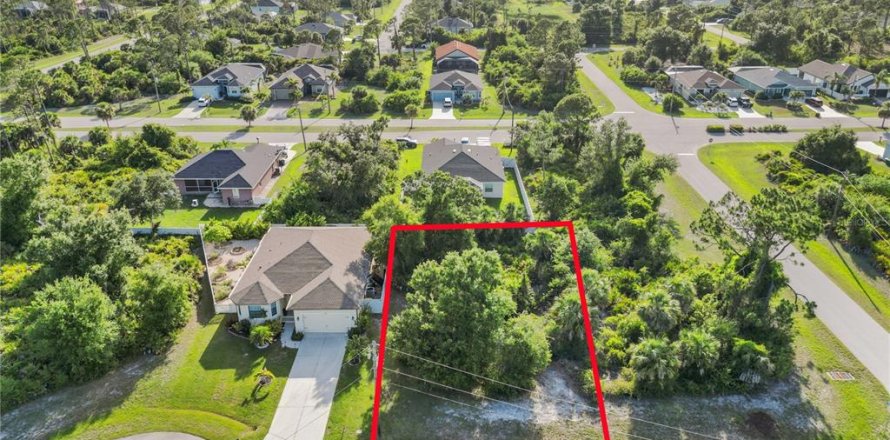 Land in Rotonda, Florida № 2163241