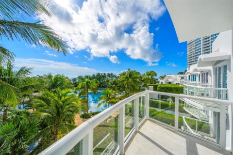 Copropriété à vendre à Miami Beach, Floride: 4 chambres, 258.18 m2 № 1965552 - photo 17