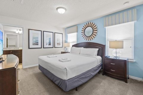 Villa ou maison à vendre à Kissimmee, Floride: 8 chambres, 375.42 m2 № 1420944 - photo 16