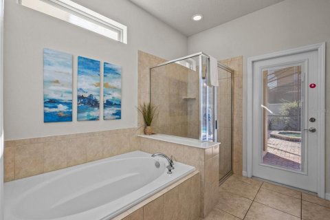 Villa ou maison à vendre à Kissimmee, Floride: 8 chambres, 375.42 m2 № 1420944 - photo 12