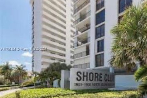 Снять в аренду квартиру в Форт-Лодердейл, Флорида 2 спальни, 139.35м2, № 1940850 - фото 22