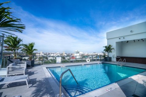 Кондоминиум с 1 спальней в Майами, Флорида № 2035694