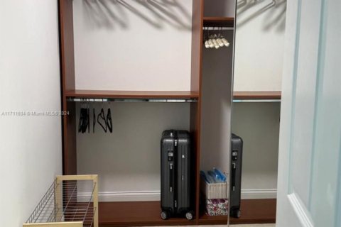 Copropriété à louer à Aventura, Floride: 2 chambres, 154.22 m2 № 1960024 - photo 15
