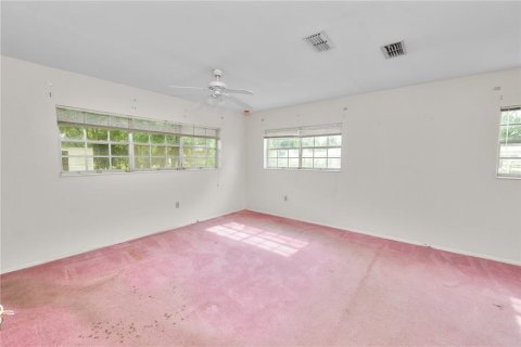 House in Bartow, Florida 4 bedrooms, 231.05 sq.m. № 2110018 - photo 17