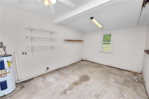 House in Bartow, Florida 4 bedrooms, 231.05 sq.m. № 2110018 - photo 29