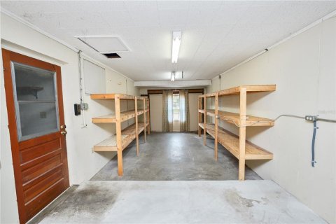 House in Bartow, Florida 4 bedrooms, 231.05 sq.m. № 2110018 - photo 28