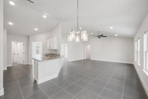 Casa en venta en Port St. Lucie, Florida, 4 dormitorios, 163.04 m2 № 2261674 - foto 13