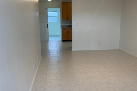 Appartement à louer à Lantana, Floride: 2 chambres, 74.88 m2 № 2190027 - photo 16