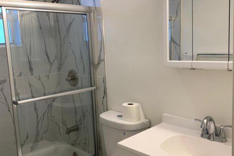Appartement à louer à Lantana, Floride: 2 chambres, 74.88 m2 № 2190027 - photo 11