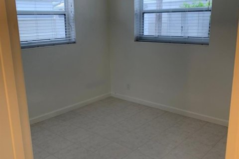 Appartement à louer à Lantana, Floride: 2 chambres, 74.88 m2 № 2190027 - photo 18