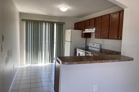Apartment in Winter Haven, Florida 3 bedrooms, 99.87 sq.m. № 2198530 - photo 5