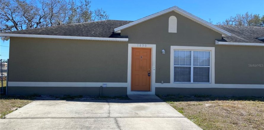 Apartment in Winter Haven, Florida 3 bedrooms, 99.87 sq.m. № 2198530