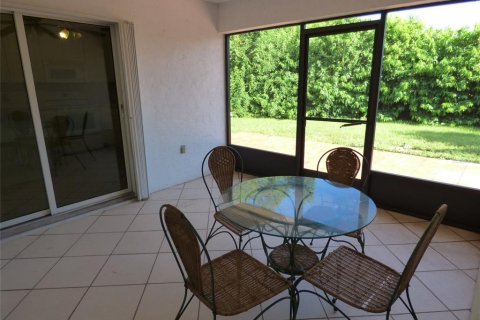 Apartment in Englewood, Florida 2 bedrooms, 92.9 sq.m. № 1510287 - photo 15