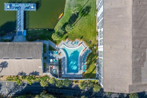Copropriété à vendre à Bradenton, Floride: 2 chambres, 106.28 m2 № 2143527 - photo 9