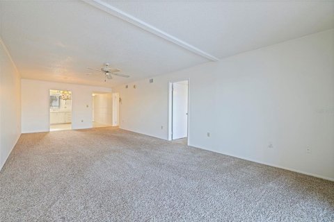 Copropriété à vendre à Bradenton, Floride: 2 chambres, 106.28 m2 № 2143527 - photo 18