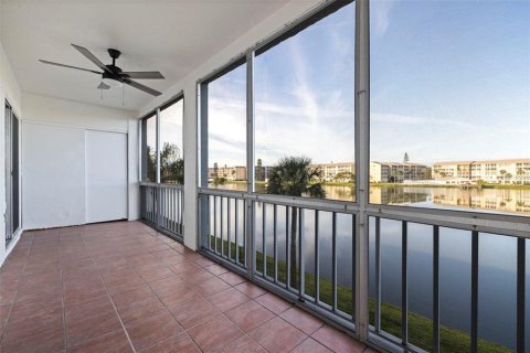 Copropriété à vendre à Bradenton, Floride: 2 chambres, 106.28 m2 № 2143527 - photo 6