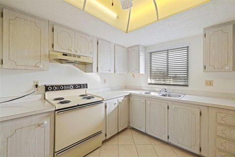 Copropriété à vendre à Bradenton, Floride: 2 chambres, 106.28 m2 № 2143527 - photo 20