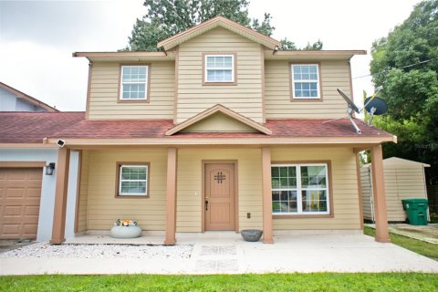 House in Winter Garden, Florida 6 bedrooms, 267.19 sq.m. № 2358786