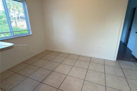 Condo in Homestead, Florida, 3 bedrooms  № 1951225 - photo 25