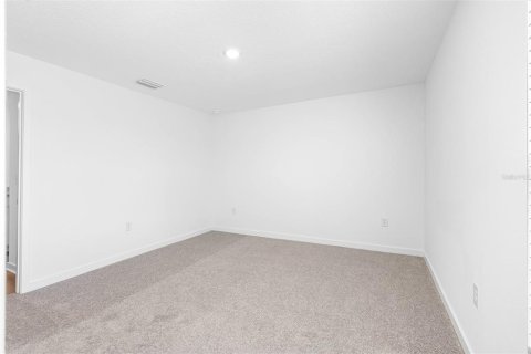 House in Brooksville, Florida 4 bedrooms, 184.04 sq.m. № 2127506 - photo 11