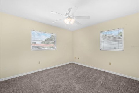 Casa en venta en Winter Haven, Florida, 4 dormitorios, 179.58 m2 № 1745280 - foto 22