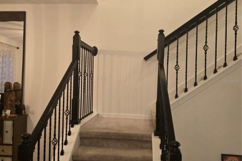 Villa ou maison à louer à Orlando, Floride: 5 chambres, 298.4 m2 № 1447749 - photo 10