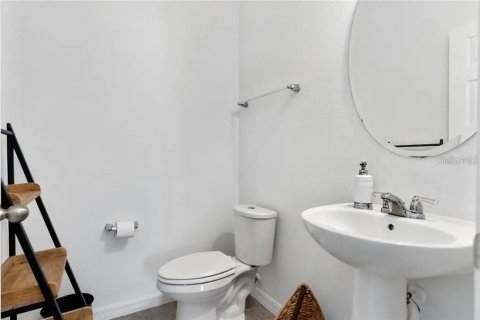 Villa ou maison à louer à Orlando, Floride: 5 chambres, 298.4 m2 № 1447749 - photo 23
