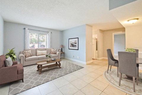 Condo in Longwood, Florida, 1 bedroom  № 1522991 - photo 3