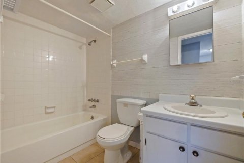 Condo in Longwood, Florida, 1 bedroom  № 1522991 - photo 8